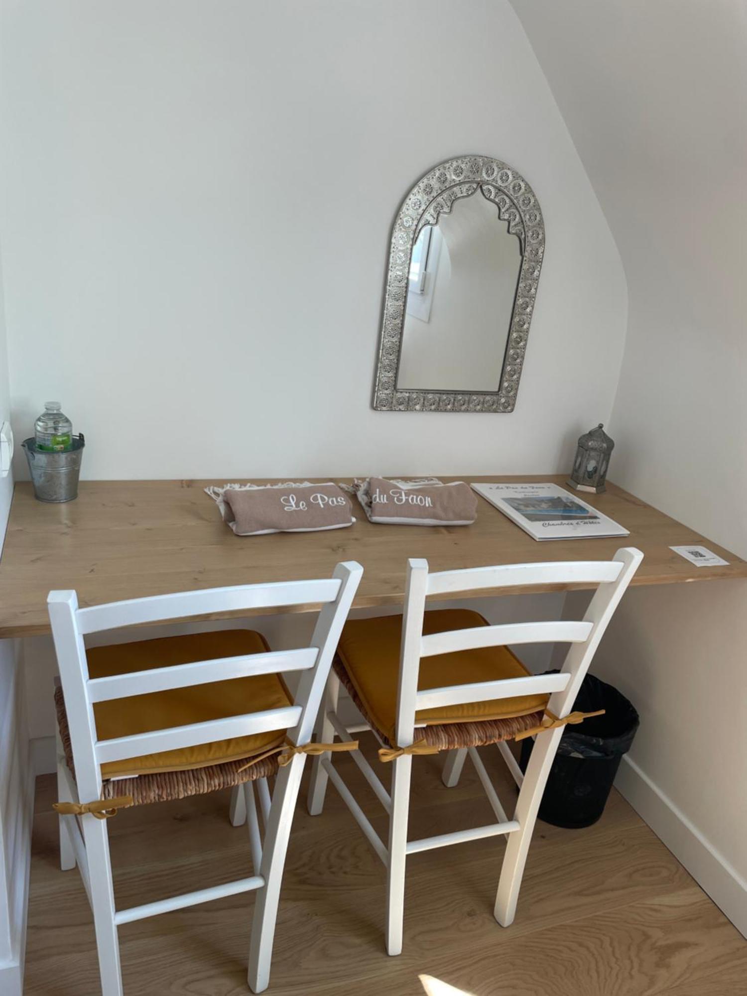 Bed and Breakfast Le Pas Du Faon Caudan Esterno foto
